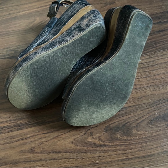 Bed Stu Joann Wood Wedge Distressed Leather - Picture 8 of 8